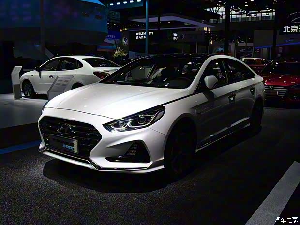 北京现代 索纳塔新能源 2018款 基本型 北京现代 索纳塔新能源 2018款 基本型