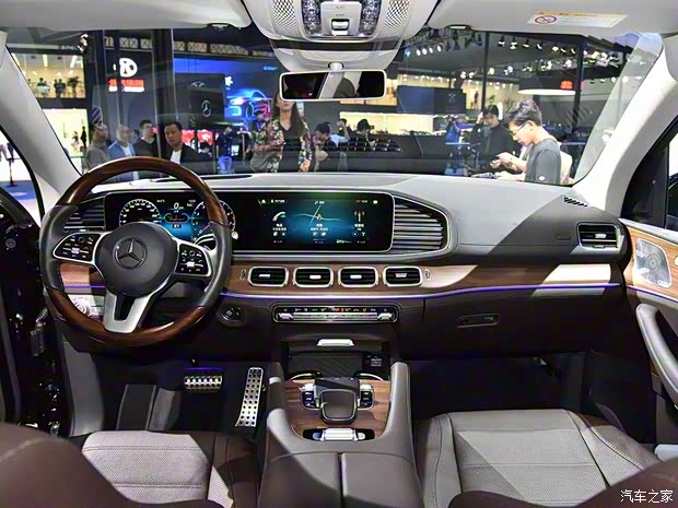 奔驰(进口) 奔驰GLS 2020款 GLS 450 4MATIC 奔驰(进口) 奔驰GLS 2020款 GLS 450 4MATIC