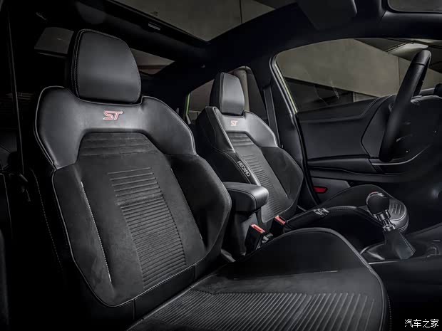 福特(进口) PUMA 2021款 ST 福特(进口) PUMA 2021款 ST