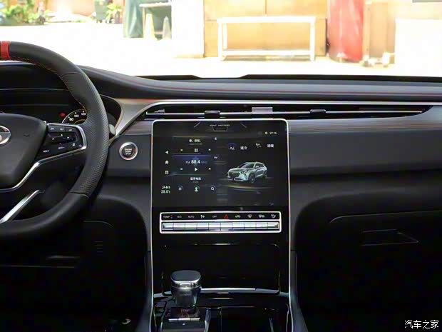 广汽乘用车 传祺GS4 2021款 PLUS 270T 自动星河版