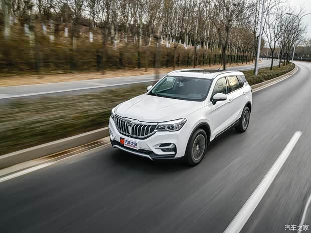 华晨中华 中华V6 2018款 1.5T 自动尊贵型 华晨中华 中华V6 2018款 1.5T 自动尊贵型