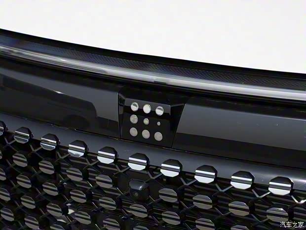 賽力斯藍(lán)電 藍(lán)電E5 2023款 1.5L DE-i 110KM旗艦型 7座