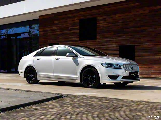 林肯(進(jìn)口) 林肯MKZ 2020款 2.0T MONO限量尊耀版 MONO WHITE