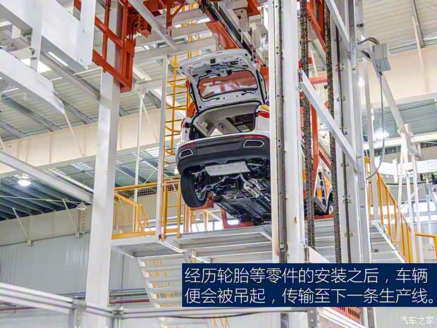 众泰汽车 众泰T700 2017款 1.8T 双离合旗舰型贺岁版 众泰汽车 众泰T700 2017款 1.8T 双离合旗舰型贺岁版