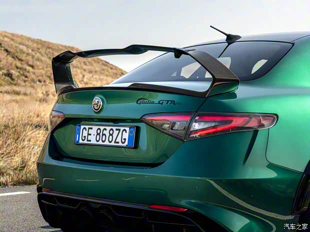 阿尔法·罗密欧 Giulia 2020款 GTAm