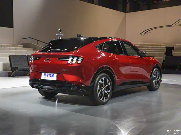 福特電動(dòng)車 Mustang Mach-E 2021款 長(zhǎng)續(xù)航后驅(qū)版