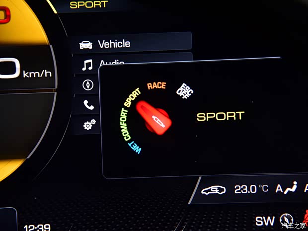 法拉利 Roma 2020款 3.9T V8