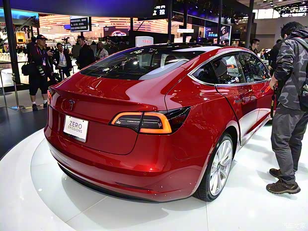 特斯拉 Model 3 2018款 基本型