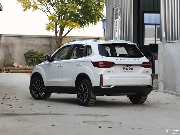 一汽奔腾 奔腾T33 2021款 1.2T DCT豪华型 一汽奔腾 奔腾T33 2021款 1.2T DCT豪华型