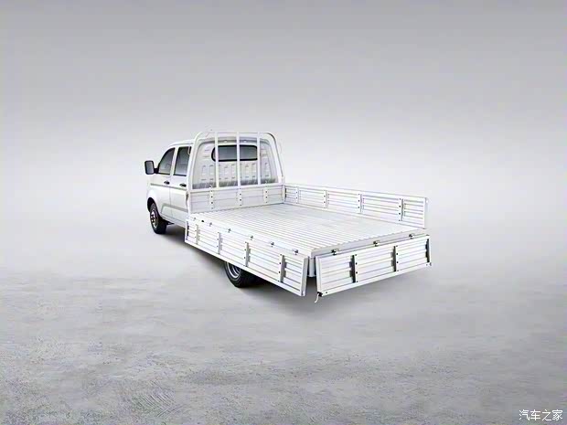 北京汽車制造廠 北汽制造小卡T7 2023款 2.0L CNG手動豪華版雙排長軸欄板LQ481QSM