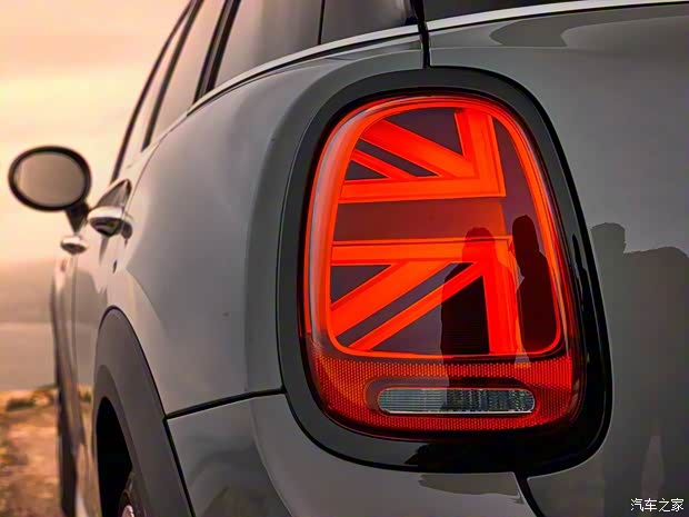 MINI MINI 2019款 1.5T COOPER S 五门版 MINI MINI 2019款 1.5T COOPER S 五门版