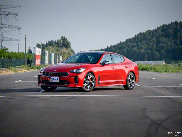 起亞(進(jìn)口) 斯汀格 2018款 2.0T GT+ 起亞(進(jìn)口) 斯汀格 2018款 2.0T GT+