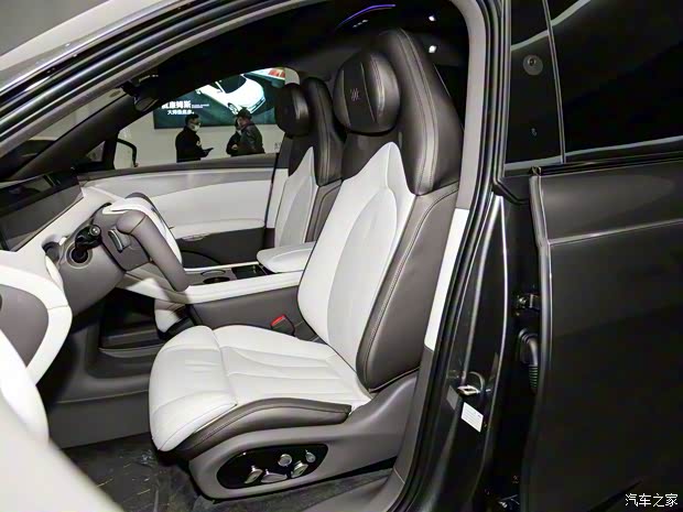 智己汽车 智己LS7 2023款 90kWh 后驱版 智己汽车 智己LS7 2023款 90kWh 后驱版