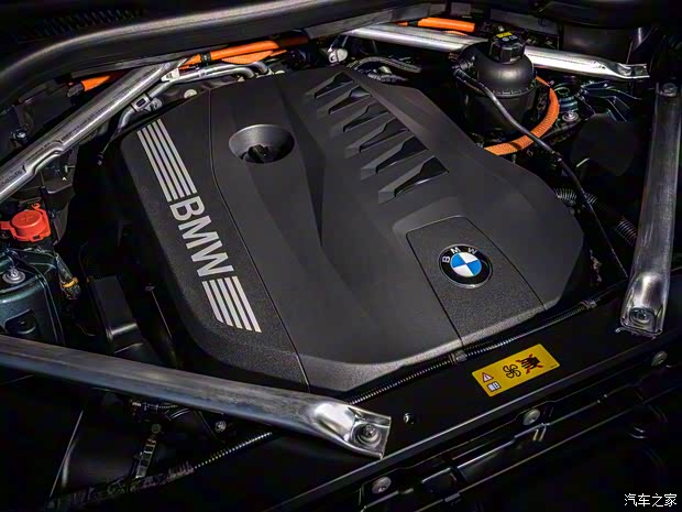 寶馬(進(jìn)口) 寶馬X5新能源(進(jìn)口) 2023款 xDrive50e 歐洲版