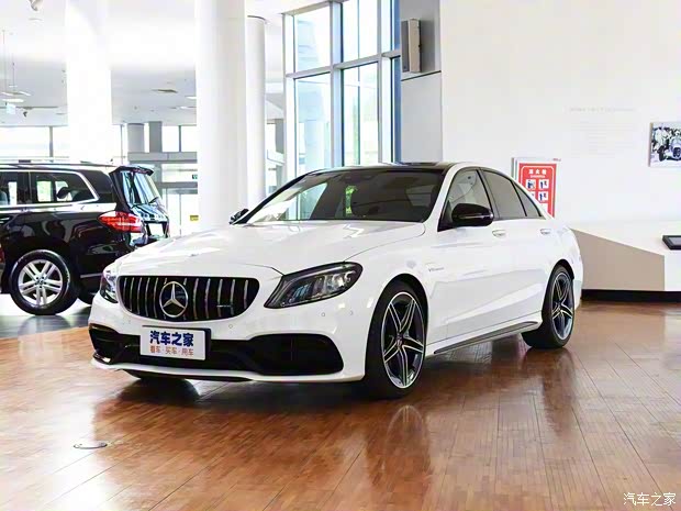 梅賽德斯-AMG 奔馳C級(jí)AMG 2021款 AMG C 63
