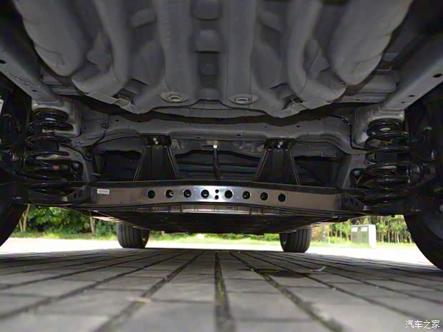 上汽集團(tuán) R汽車 ER6 2021款 新動(dòng)版 620km 智享版