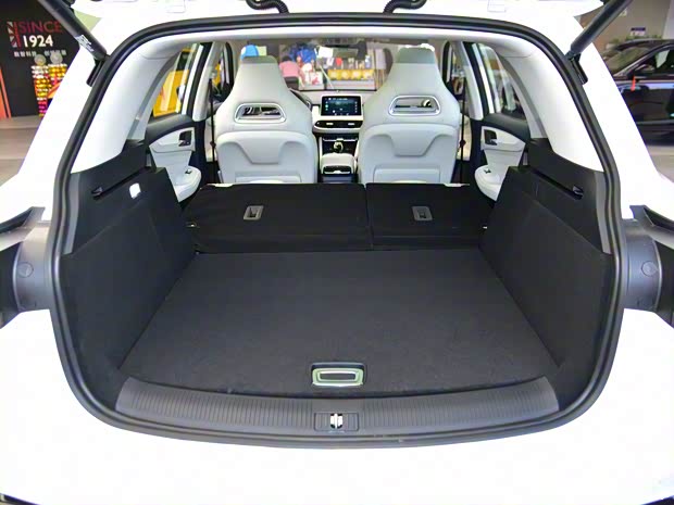 上汽集团 MG领航新能源 2021款 Trophy系列 1.5T 混动Trophy尊享版