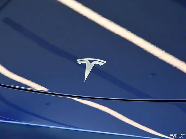 特斯拉中国 Model Y 2021款 改款 长续航全轮驱动版 3D5