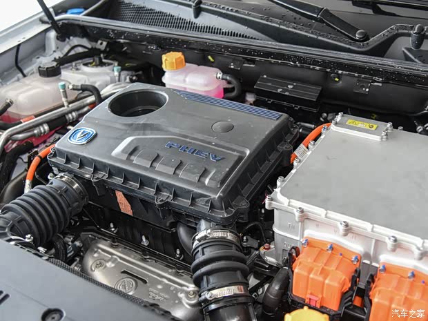 长安汽车 长安CS75 PHEV 2018款 基本型