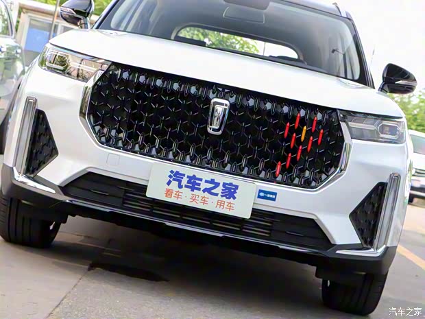 一汽奔騰 奔騰T99 2020款 20TD 自動運動豪華型 一汽奔騰 奔騰T99 2020款 20TD 自動運動豪華型