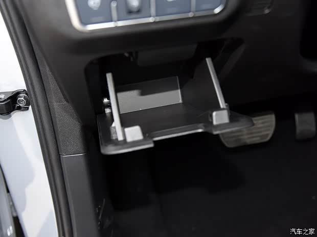 长城汽车 坦克300 2021款 越野版 2.0T 征服者