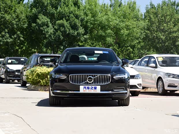 沃尔沃亚太 沃尔沃S90 2022款 B5 智远豪华版