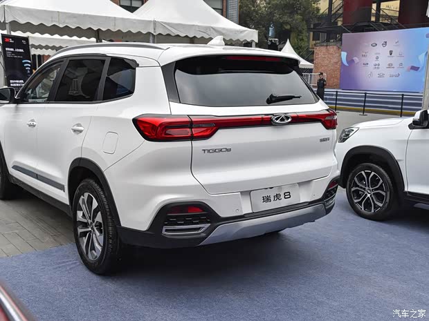 奇瑞汽车 瑞虎8 2018款 1.5T 自动旗舰型