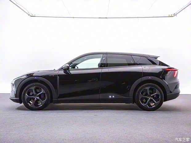 极越 极越01 2024款 Max 长续航 极越 极越01 2024款 Max 长续航