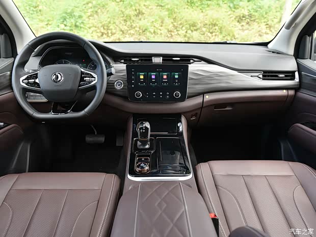 鄭州日產(chǎn) 銳騏7 2022款 2.3T運(yùn)動(dòng)版自動(dòng)四驅(qū)柴油標(biāo)準(zhǔn)型M9T