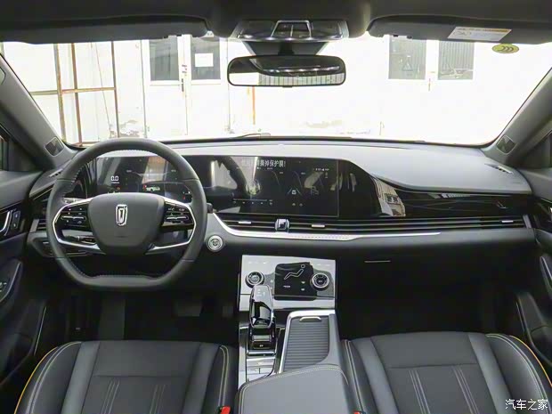 一汽奔腾 奔腾B70S 2022款 1.5T 热血骑士 一汽奔腾 奔腾B70S 2022款 1.5T 热血骑士