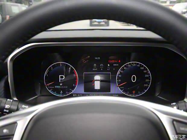 北京越野 北京BJ40 2023款 2.0D 自動四驅(qū)刀鋒英雄版?zhèn)b客型