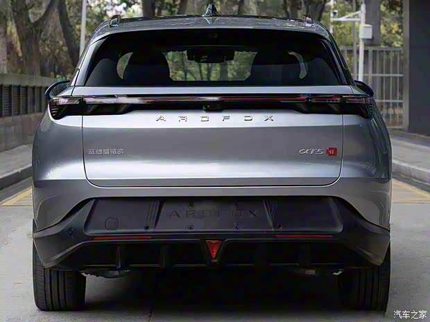 北汽新能源 極狐 阿爾法T5(ARCFOX αT5) 2023款 基本型