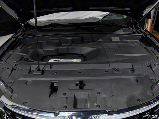 华晨中华 中华V7 2018款 280T 自动旗舰型 5座