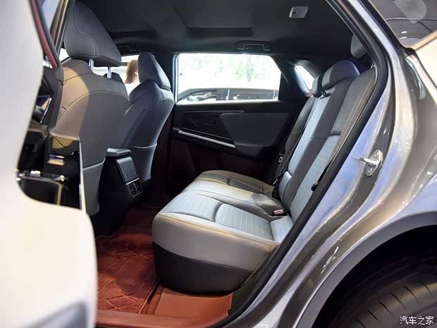 广汽丰田 广汽丰田bZ4X 2022款 X-MODE 四驱Pro 广汽丰田 广汽丰田bZ4X 2022款 X-MODE 四驱Pro