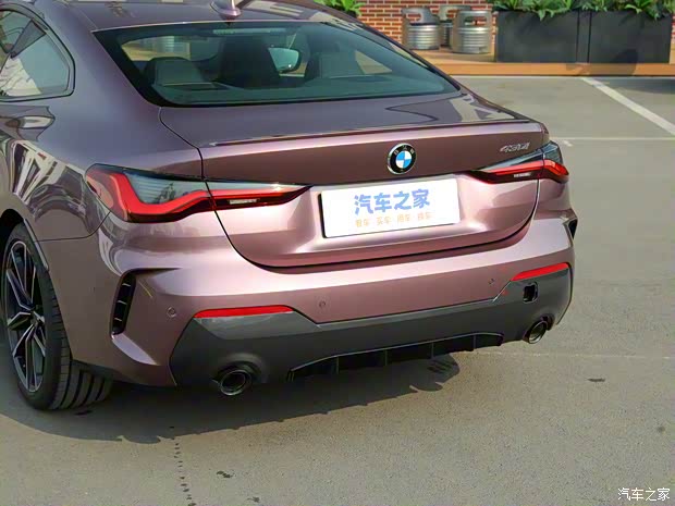 寶馬(進(jìn)口) 寶馬4系 2022款 430i 天鵝絨蘭花紫特別版