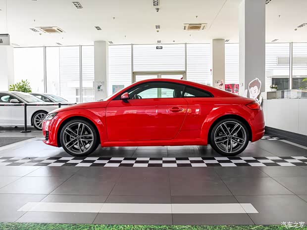 奥迪(进口) 奥迪TT 2017款 TT Coupe 45 TFSI quattro