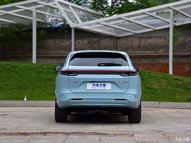 广汽本田 e:NP1 极湃1 2022款 510km 绽极版