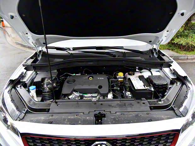 上汽集团 名爵ZS 2018款 16T 自动旗舰互联网版 上汽集团 名爵ZS 2018款 16T 自动旗舰互联网版