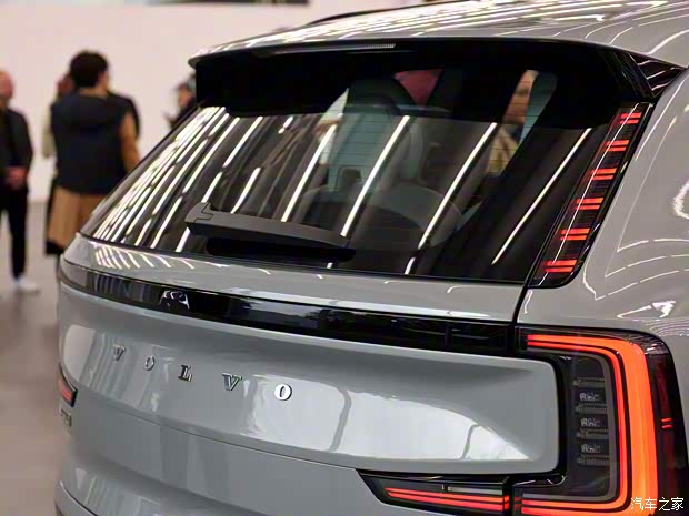 沃爾沃(進(jìn)口) 沃爾沃EX90 2023款 基本型