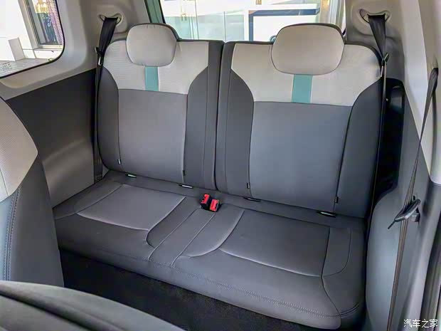 長安汽車 長安Lumin 2022款 301km 蜜甜款