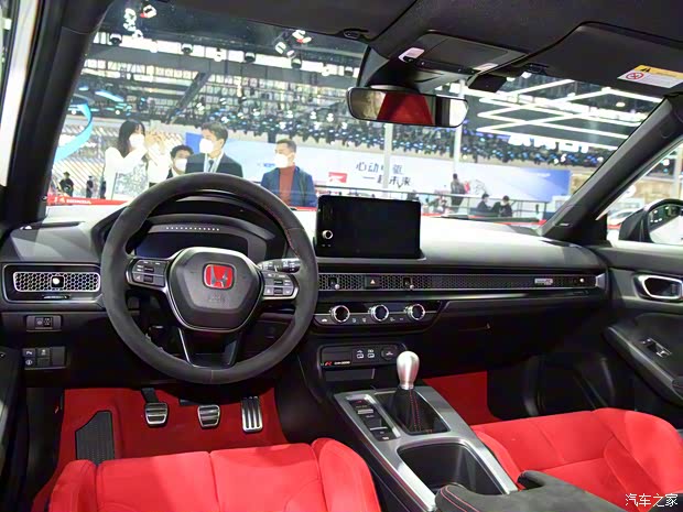 本田(进口) 思域(进口) 2023款 2.0T 420TURBO TYPE R 本田(进口) 思域(进口) 2023款 2.0T 420TURBO TYPE R