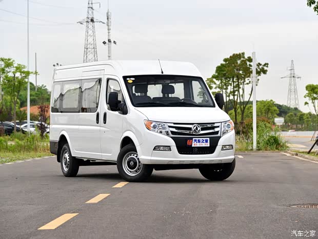 东风汽车 御风 2018款 2.5T物流车A100长轴高顶5-9座ZD25 国V 东风汽车 御风 2018款 2.5T物流车A100长轴高顶5-9座ZD25 国V