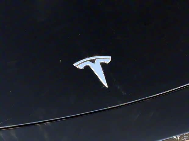 特斯拉中國(guó) Model Y 2022款 后輪驅(qū)動(dòng)版