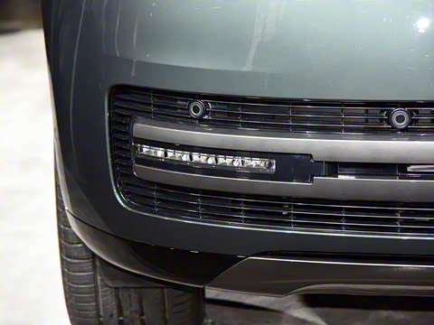 2023款 3.0 L6 400PS 典范加长版 2023款 3.0 L6 400PS 典范加长版