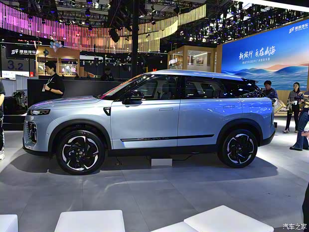奇瑞汽車 風(fēng)云T6 2023款 PHEV 基本型