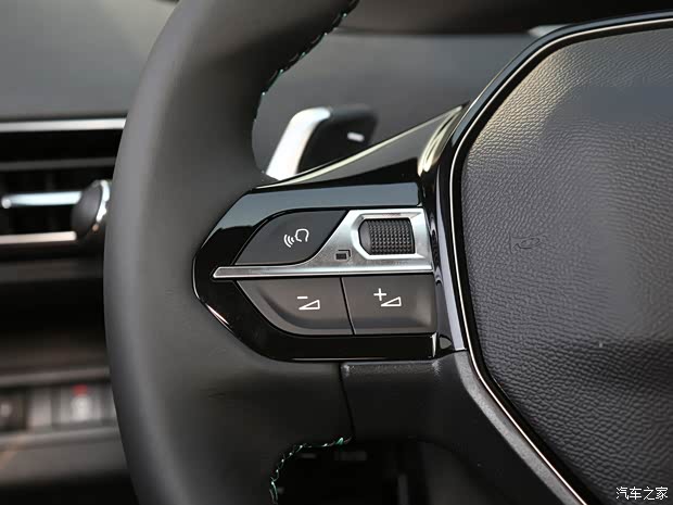 東風(fēng)標(biāo)致 標(biāo)致4008 2022款 400THP 炫夜科技版