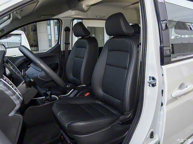華晨鑫源 金海獅M 2022款 1.5L 旅行獅客車 7座
