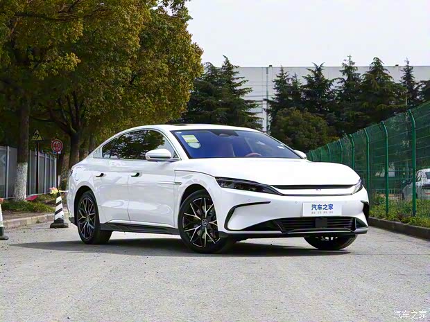 比亚迪 汉 2023款 EV 冠军版 610KM四驱旗舰型 比亚迪 汉 2023款 EV 冠军版 610KM四驱旗舰型