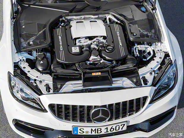 梅赛德斯-AMG 奔驰C级AMG 2019款 AMG C 63 S Coupe 梅赛德斯-AMG 奔驰C级AMG 2019款 AMG C 63 S Coupe
