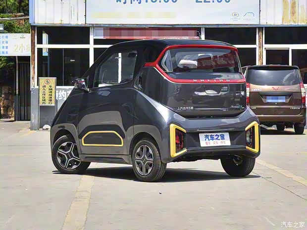 上汽通用五菱 五菱NanoEV 2021款 玩樂(lè)款